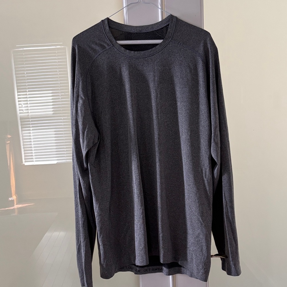lululemon athletica Dark Gray Long Sleeve Tee